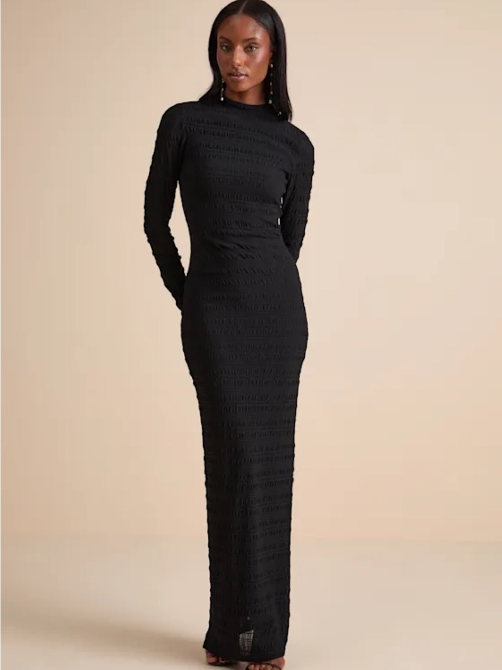 Lulu's Black Long-Sleeve Textured Maxi Dress